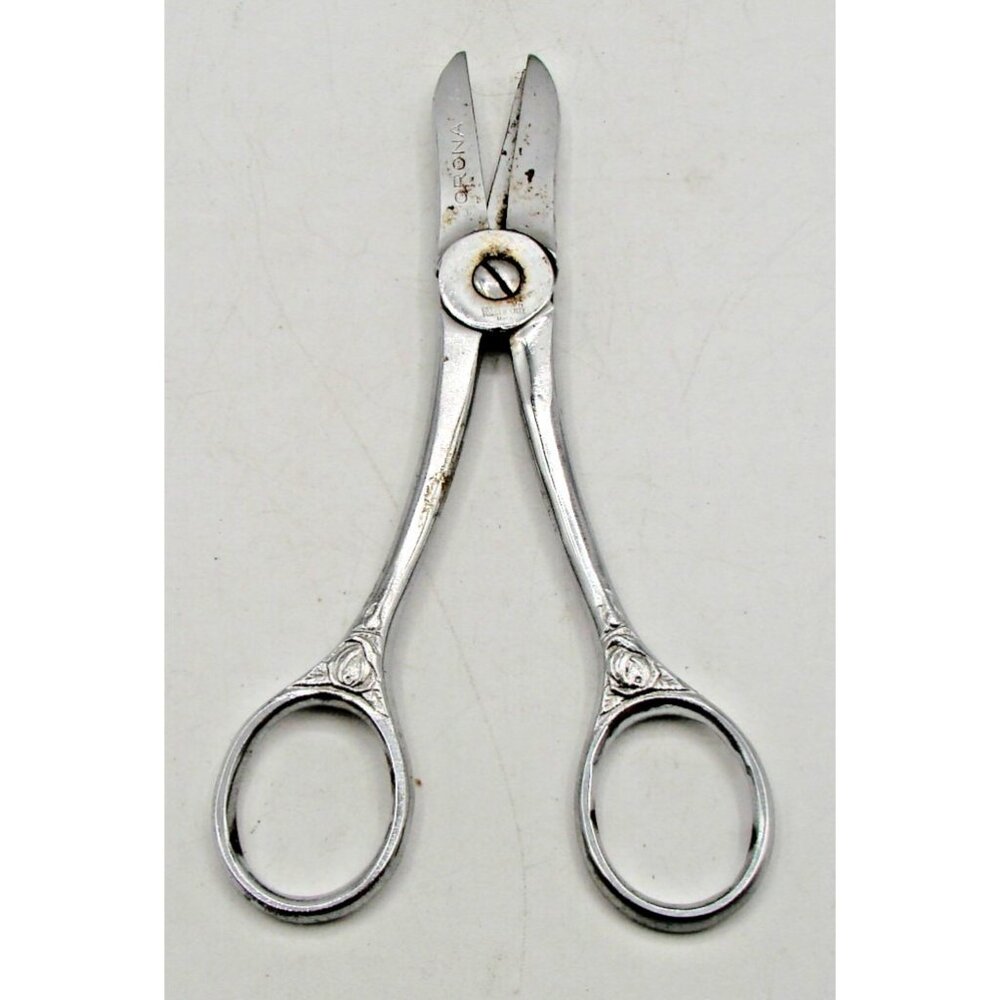 Vintage Corona 23 Forged Steel Garden Floral Flower Shears Scissors Italy Made